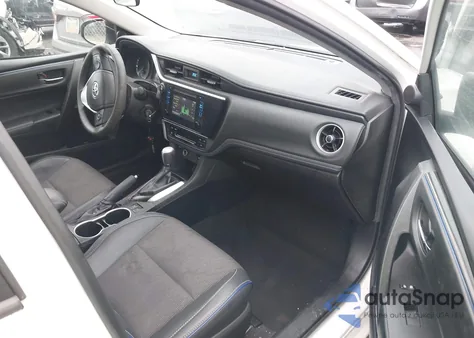 2018 Toyota Corolla Se from USA, damaged, VIN 2T1BURHE2JC049502